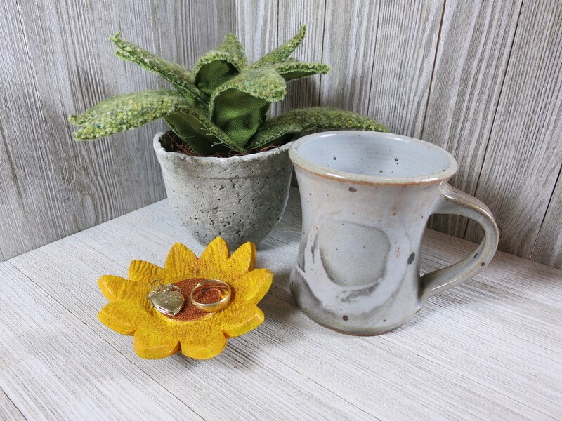 How to Make Trinket Dishes with Air-Dry Clay + Shapes Template